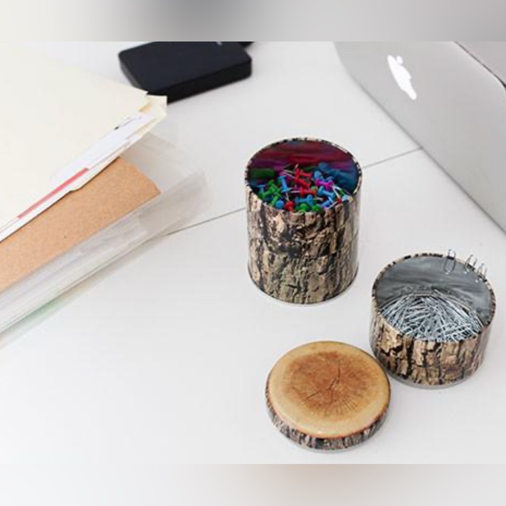 𝘒𝘪𝘬𝘬𝘦𝘳𝘭𝘢𝘯𝘥 Wood Stacking Tin - Picture 2 of 10
